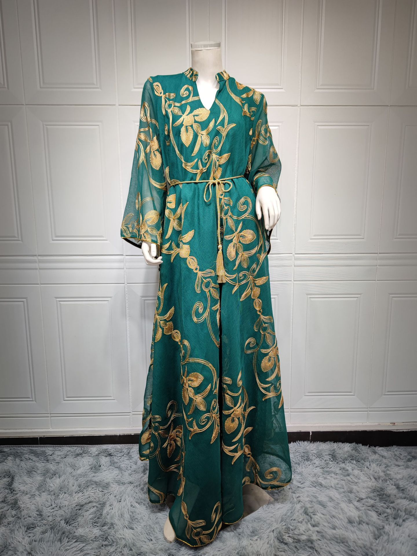 MS308# Vestido de malla con bordado árabe de Dubái, vestido de noche de moda para cenas y fiestas musulmanas europeas