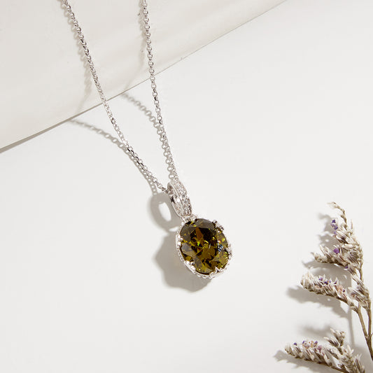 YNM023#Colgante sencillo de circonita verde oliva en plata 925