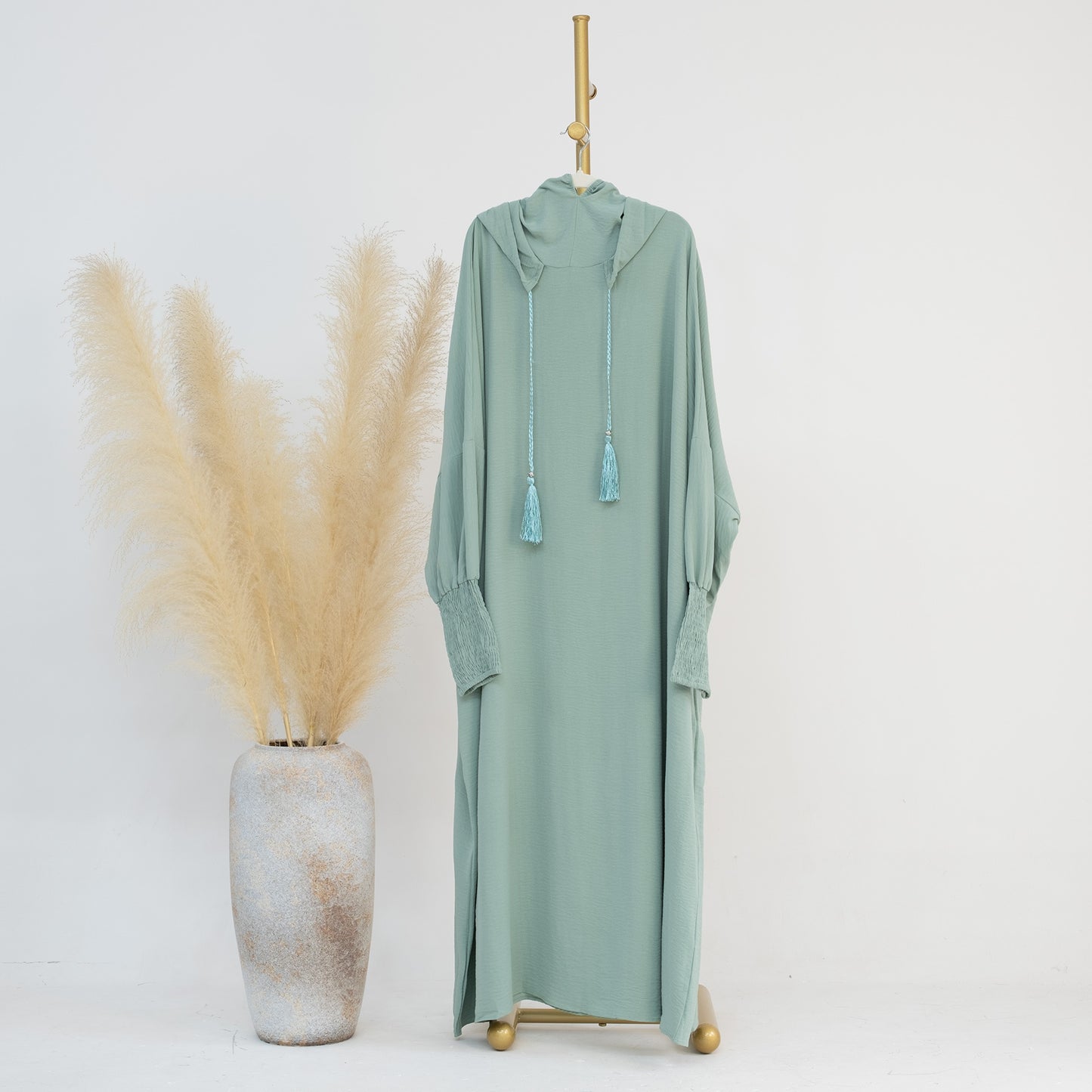 MS589#Vestido de color liso con puños con cordón y capucha, talla ajustable