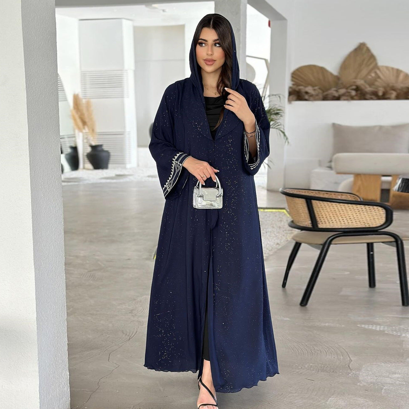 MS555#Ropa modesta para mujer musulmana de Oriente Medio Moda árabe Abaya Exquisita túnica tipo cárdigan bordada para uso exterior