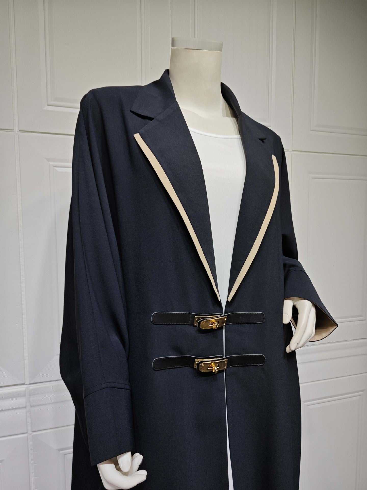 MS567#Blusa de manga de murciélago turca con botones de cuero estilo cárdigan de moda europea y americana