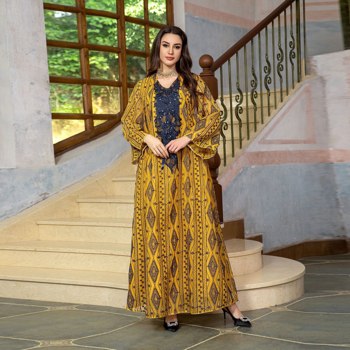 MS421#Muslim stitching loose robe with beaded embroidery