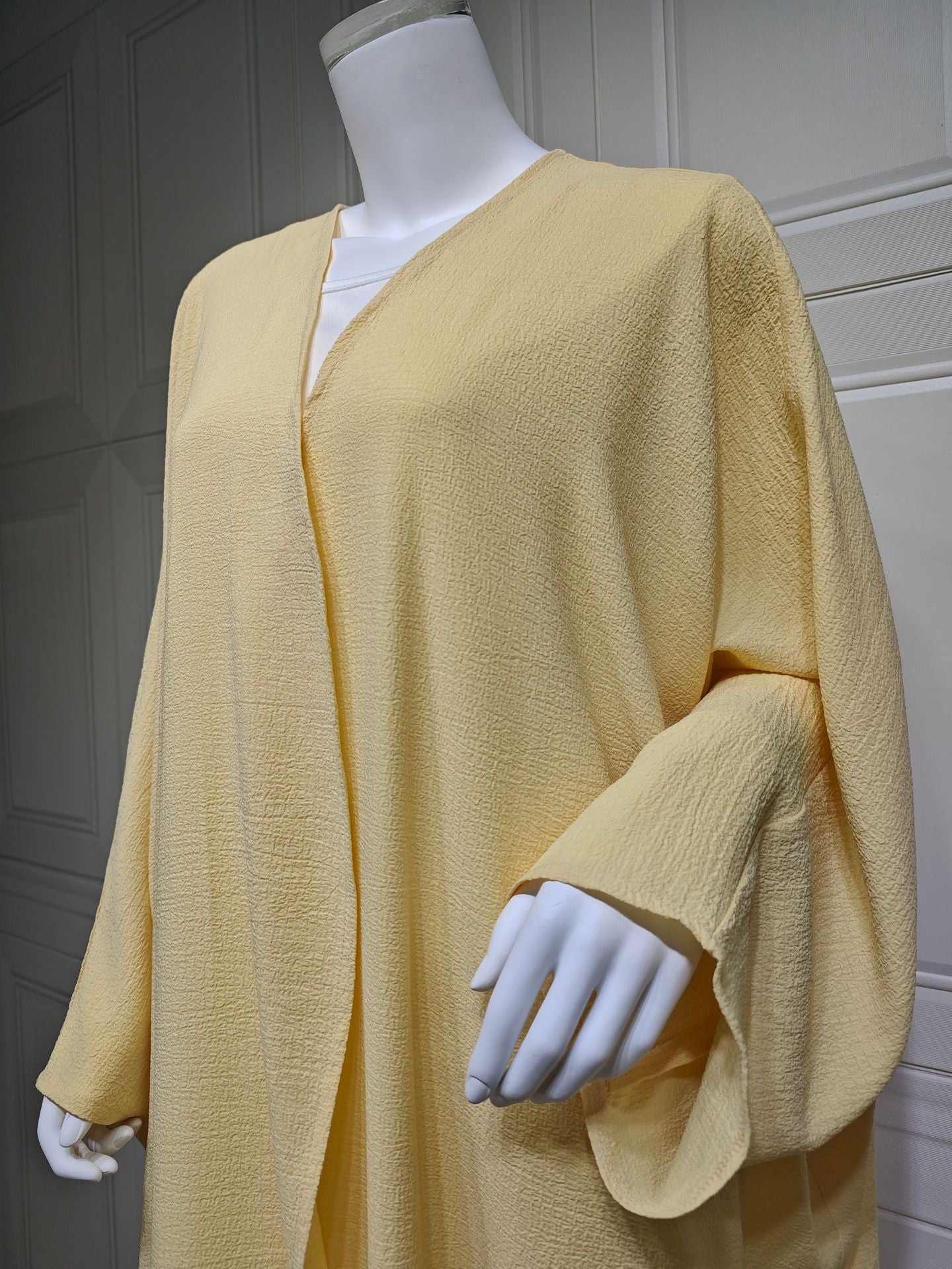 Cárdigan Abaya de manga murciélago de color liso MS572# de estilo europeo musulmán de Oriente Medio de Dubái