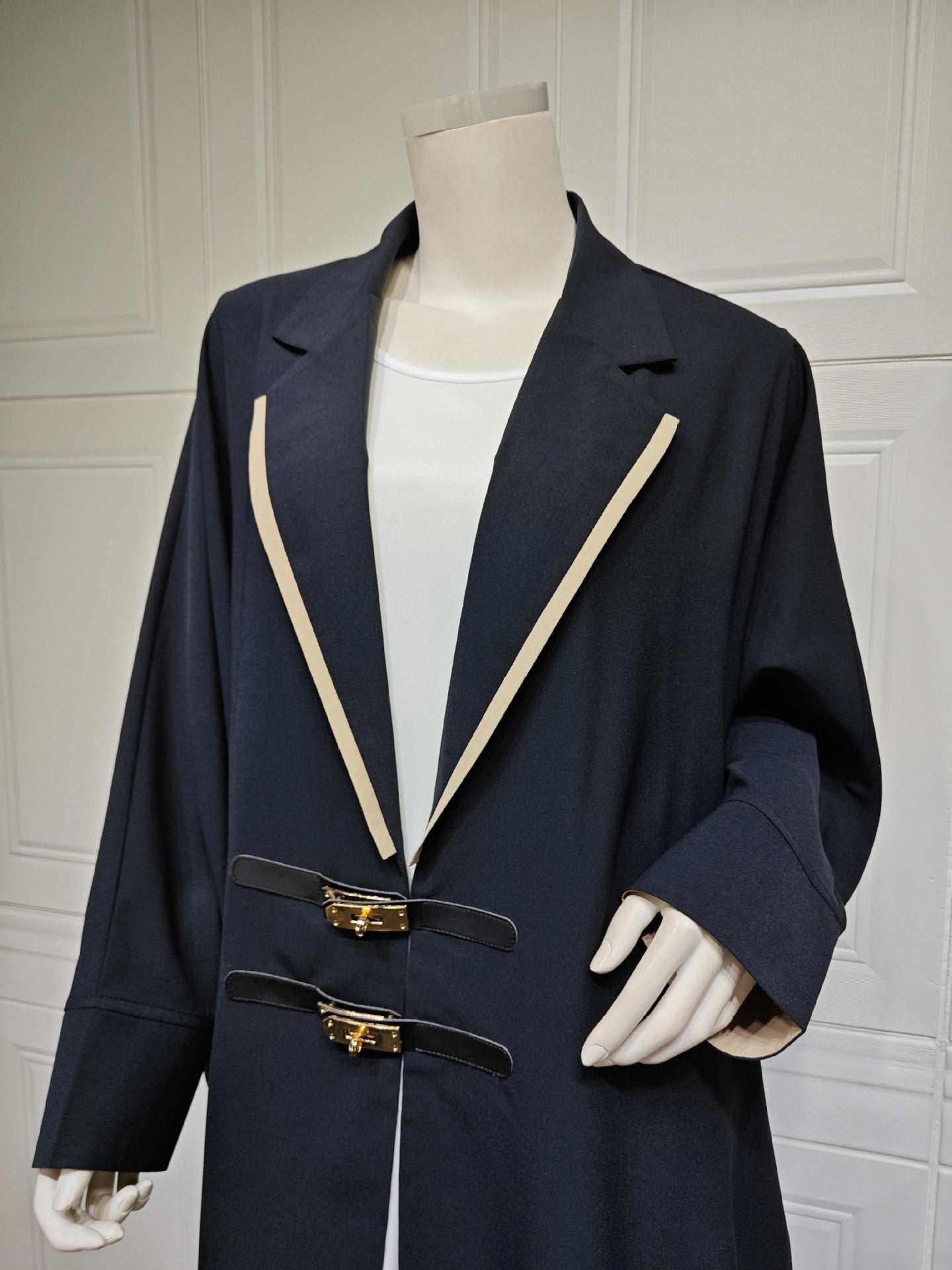 MS567#Blusa de manga de murciélago turca con botones de cuero estilo cárdigan de moda europea y americana