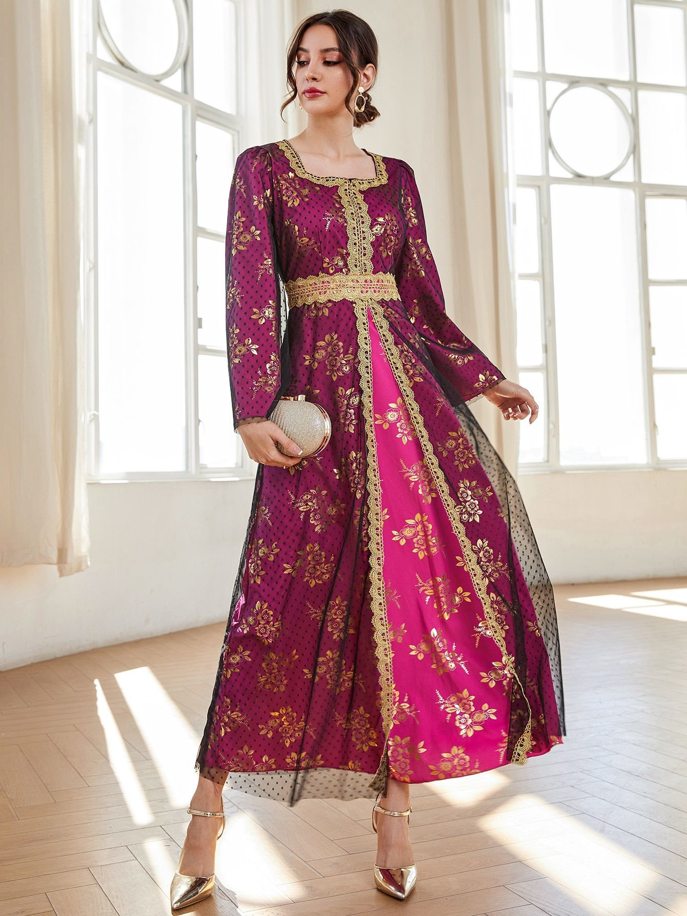 MS351#Muslim women's embroidered gauze robe with zipper